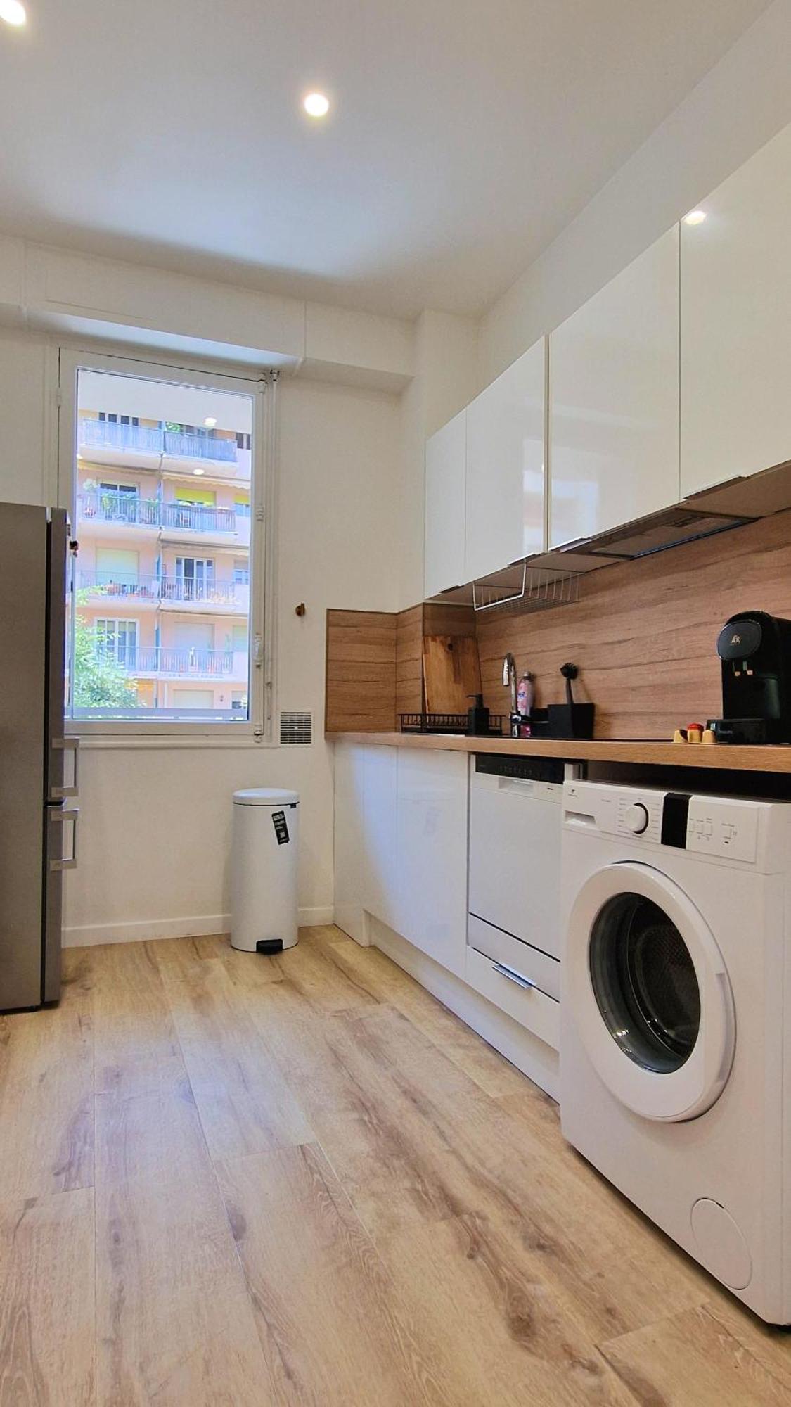 Jazzy Et Spacieux Appartement Prom Des Anglais Nice Eksteriør billede